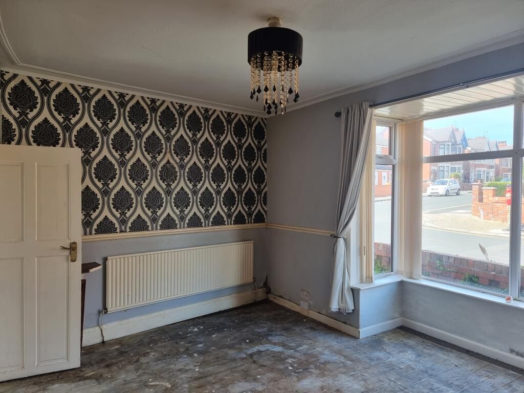 16 Ripon Road before refurbishment - image 9