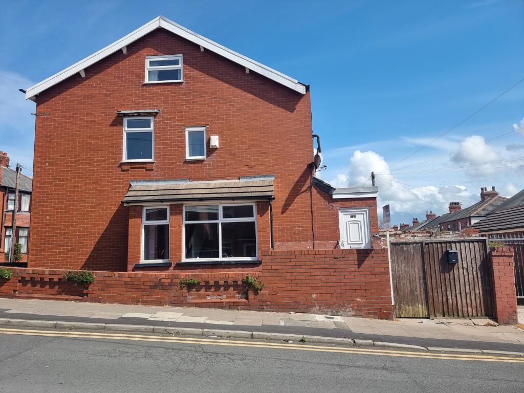 16 Ripon Road before refurbishment - image 2